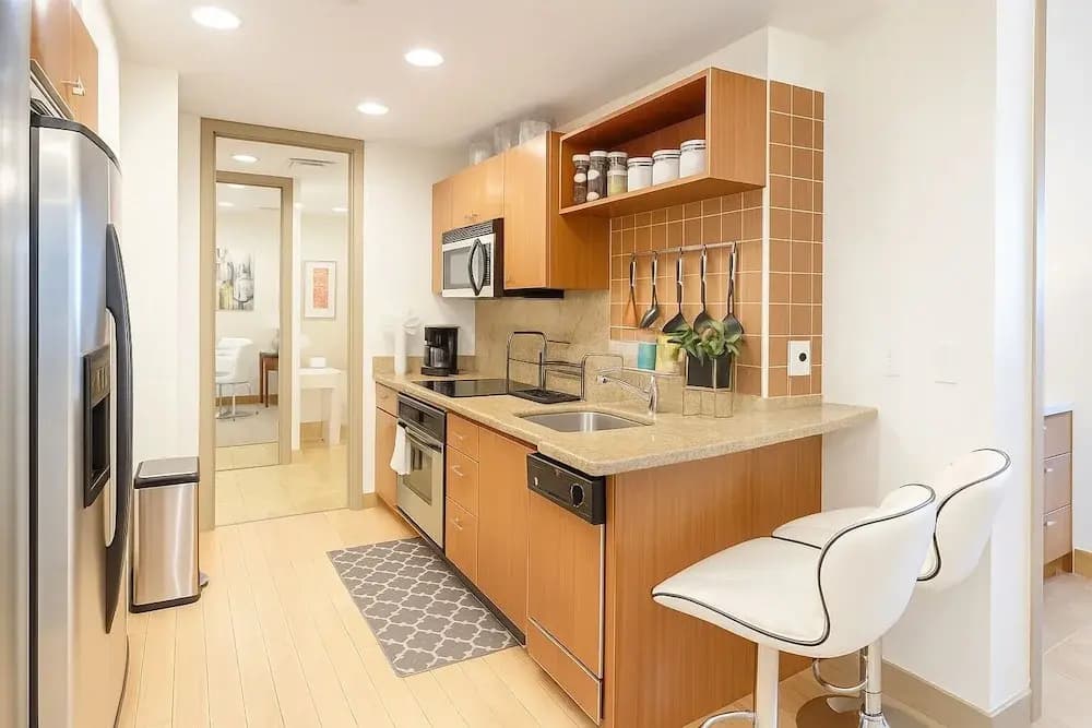 RS Suites - The AKA Residence - photo 28