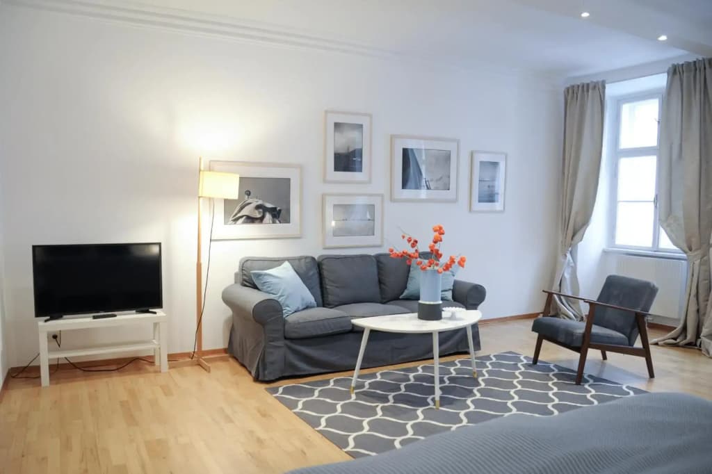 City Center Apartment - photo 4