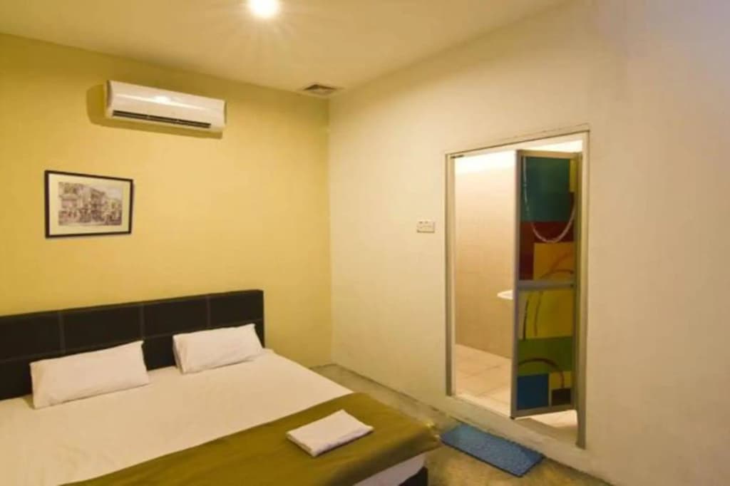 Guest Inn Muntri - photo 5