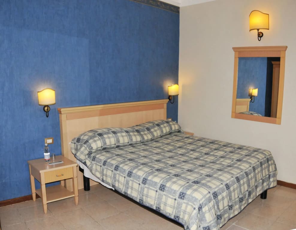 HHB Hotel Firenze - photo 3