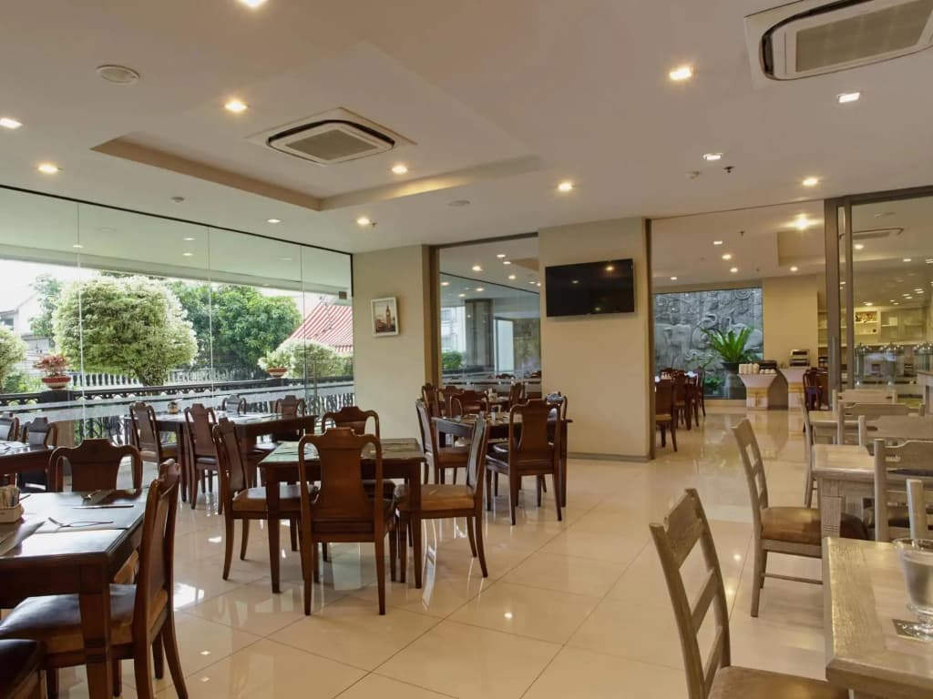 Royal Suite Hotel Bangkok - photo 29