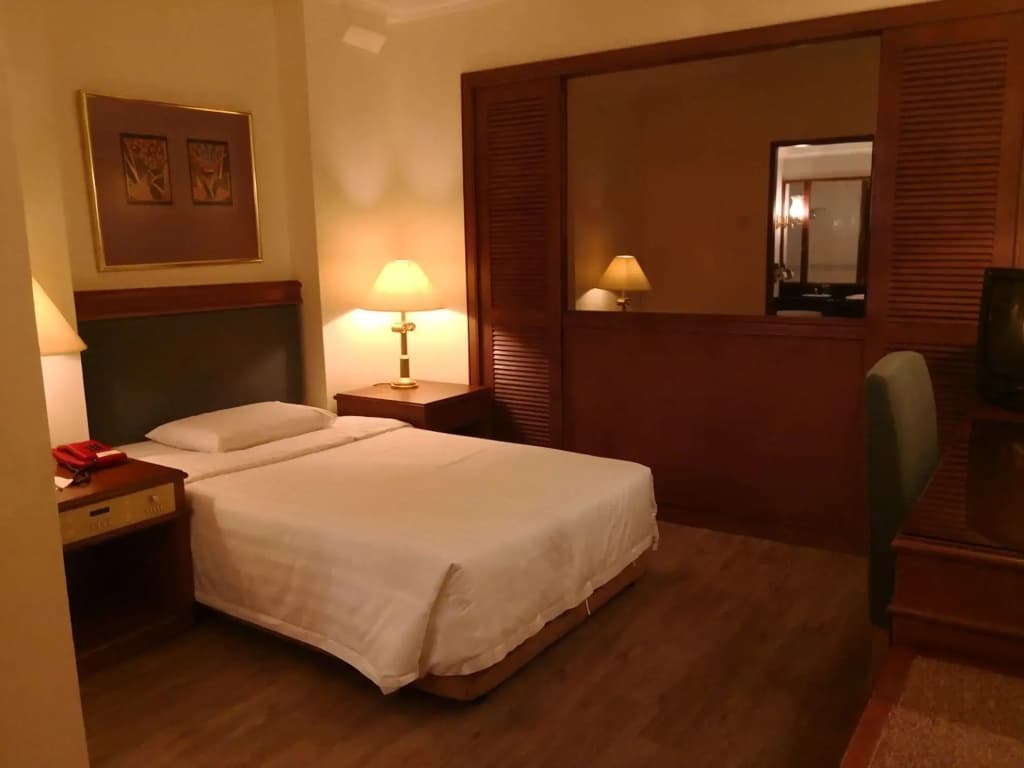 The Executive Hotel Lahad Datu - photo 5