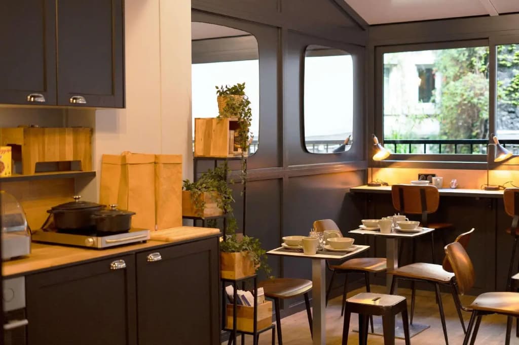 Best Western Hotel Le Montparnasse - photo 17