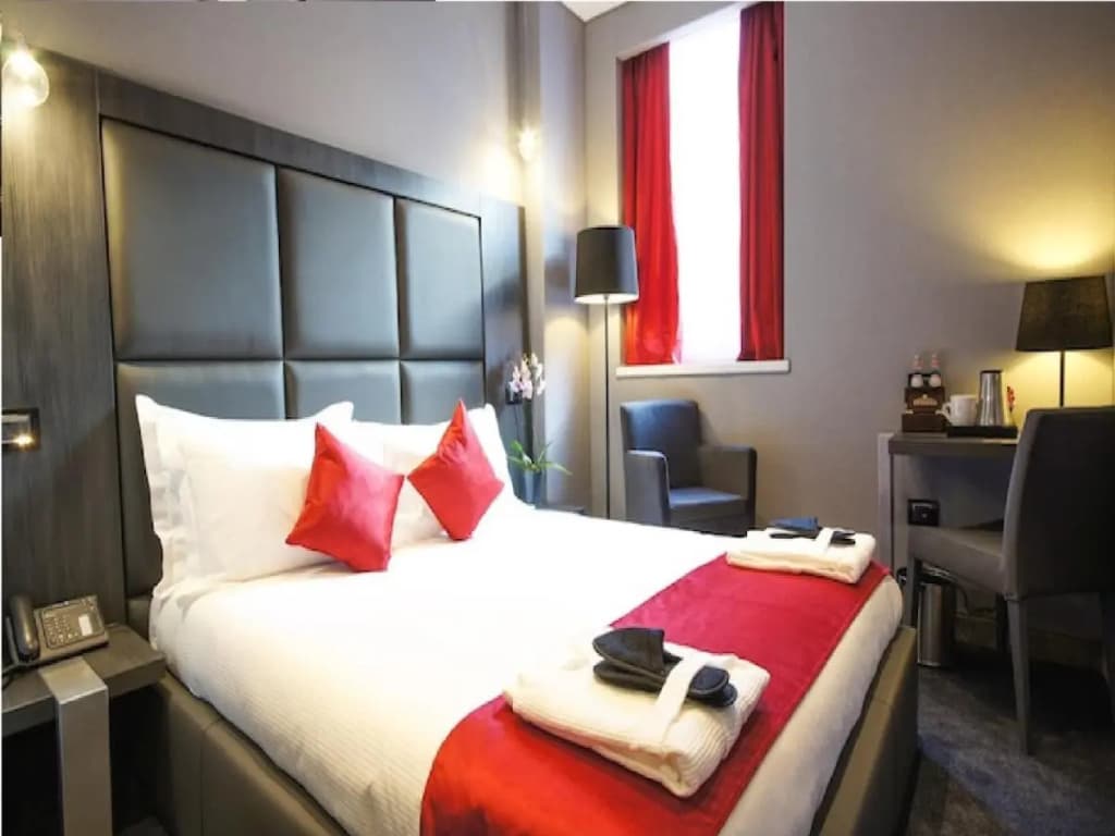The Bryson Hotel - photo 31