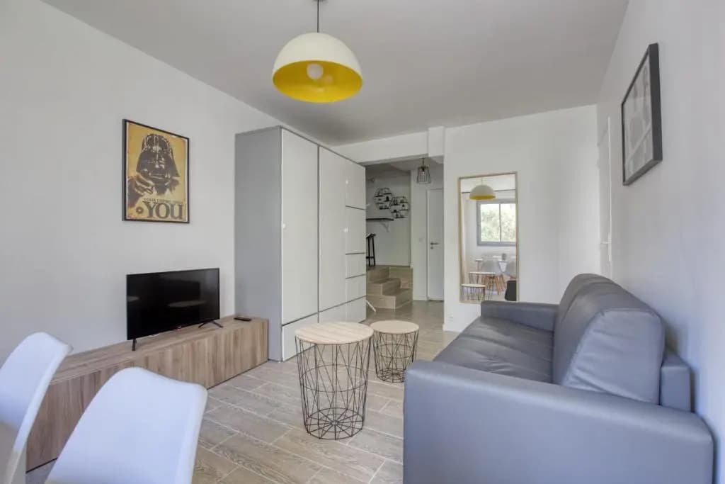 Superb Apartment Near The Bassin De La Villette - photo 5
