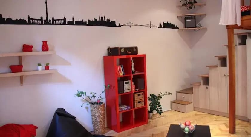 Feel at Home Budapest - photo 4