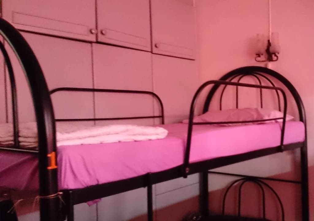 Queen Suriya's Hostel - photo 5