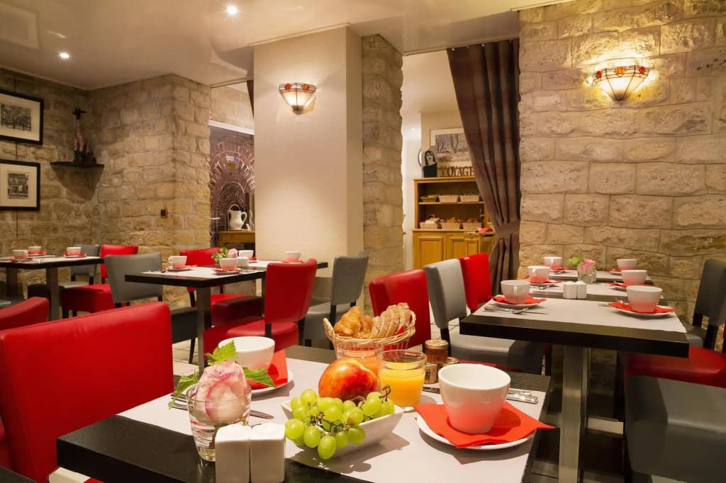 Hotel Des Arts Paris Montmartre - photo 15
