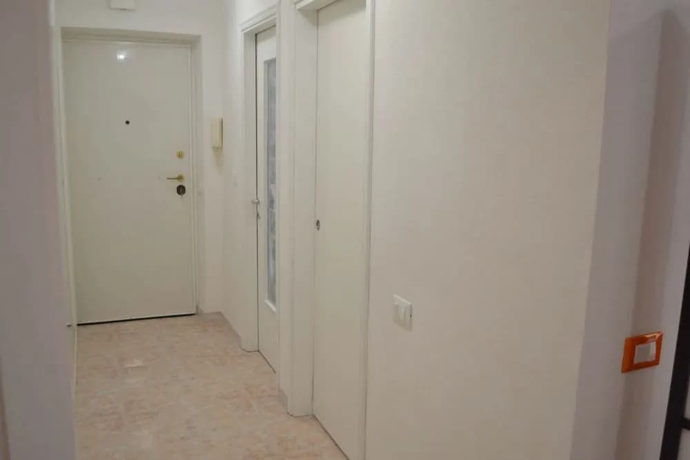 Orange Apartment - photo 9