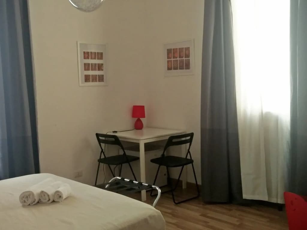 Rome Center Rooms - photo 5