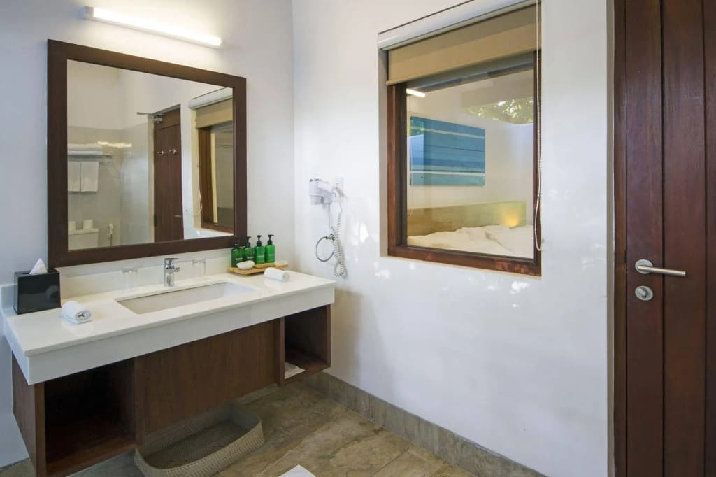 Summer Island Maldives Hotel - photo 12