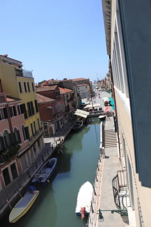 Hostel Biennale - photo 14