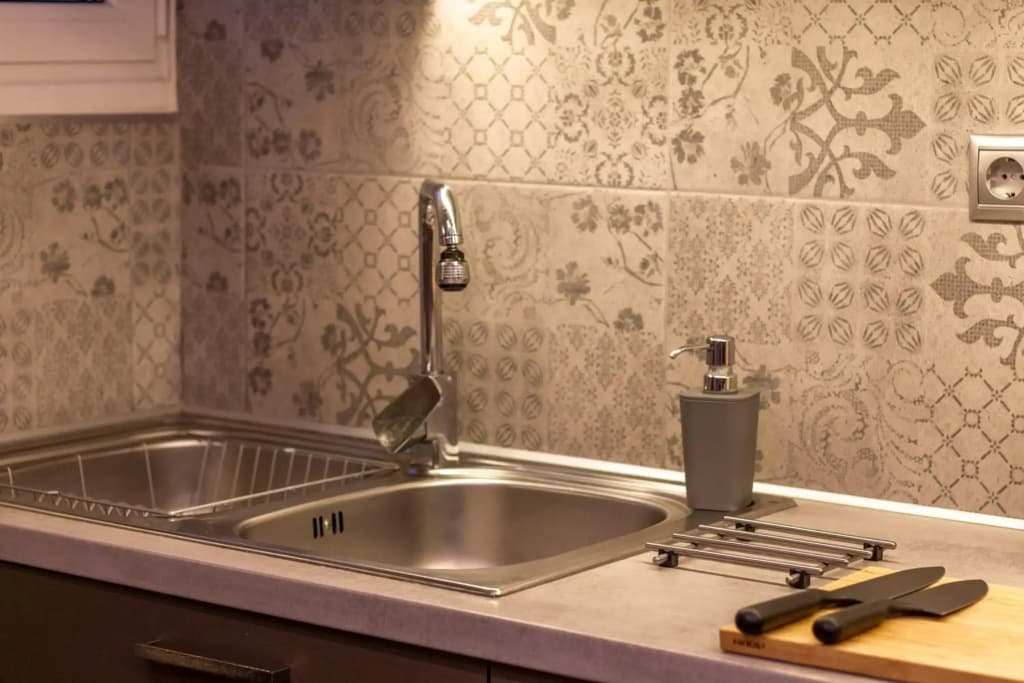 Luxury apartment 10’ from the center! - photo 8