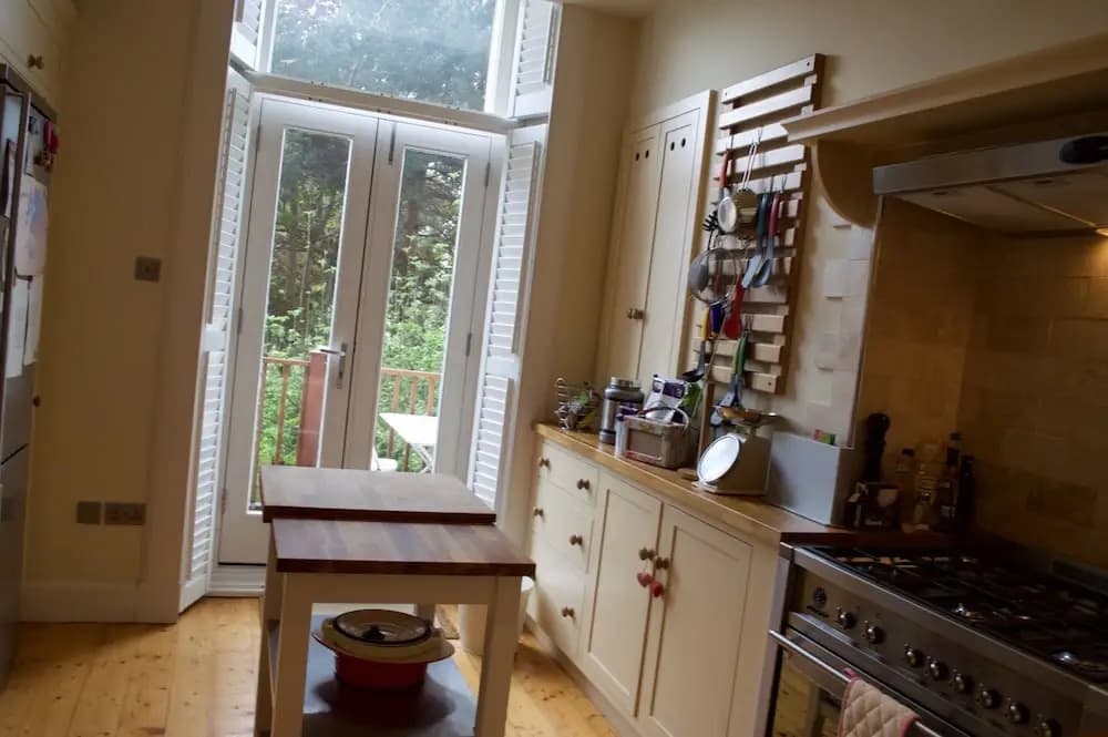 South Edinburgh 3 Bedroom Apartment With Garden - photo 14