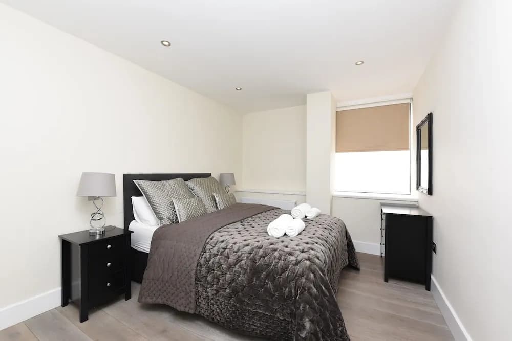 The Glasshouse Apartments - photo 5
