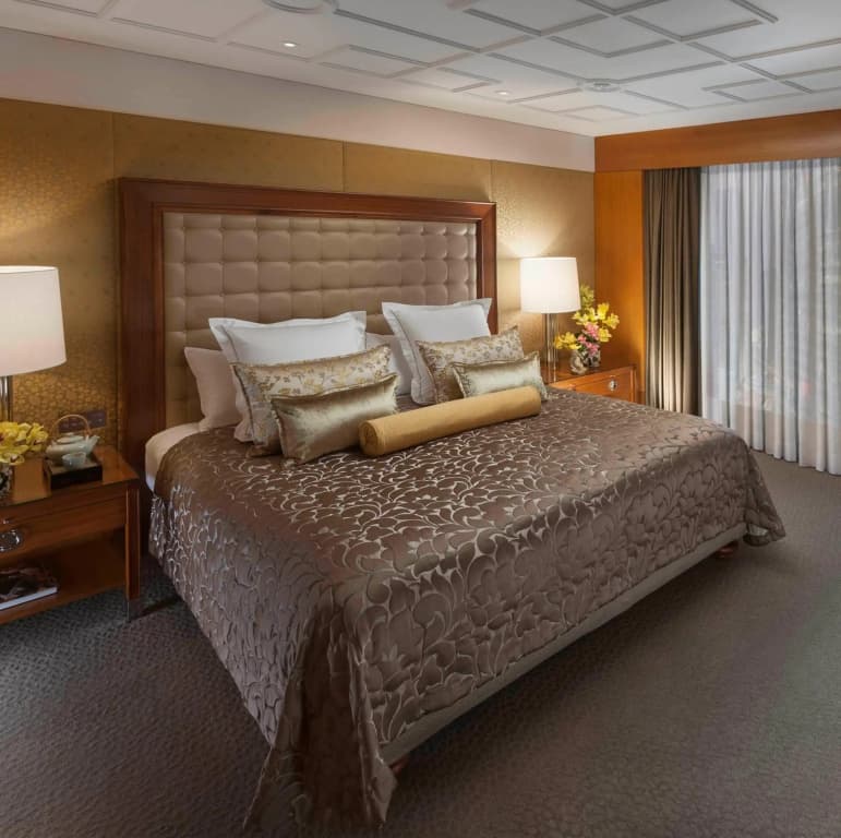 Mandarin Oriental, Hong Kong - photo 17