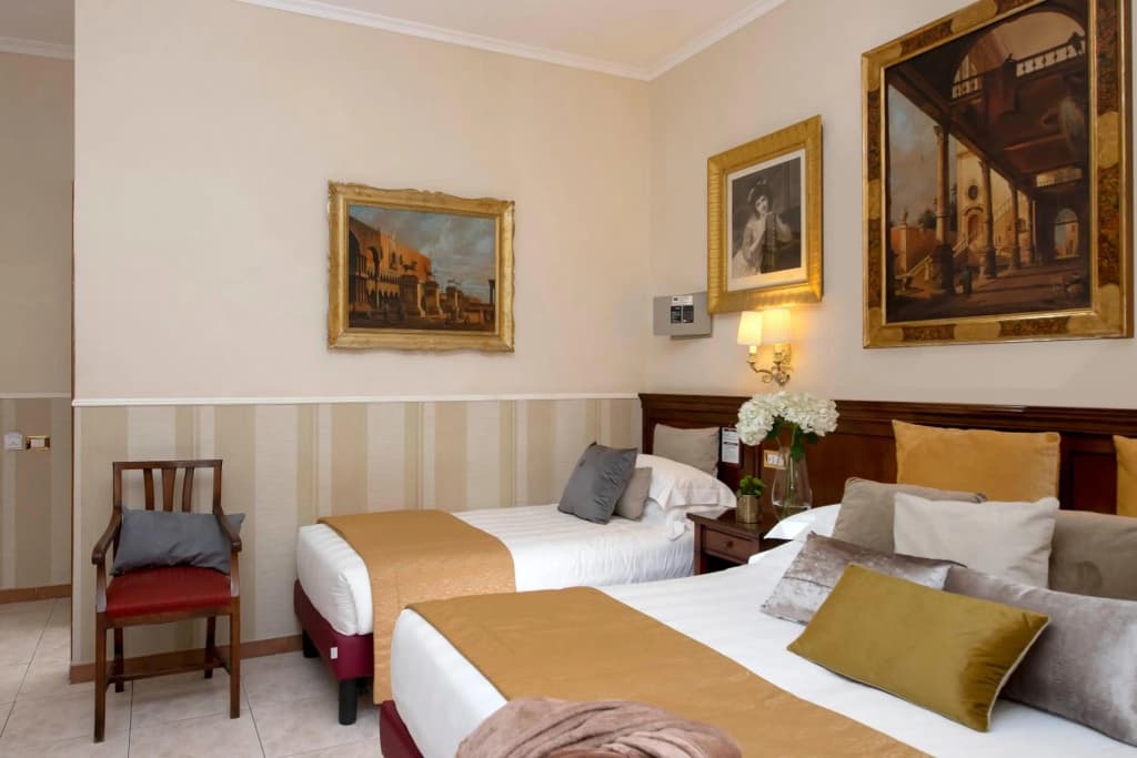Hotel des Artistes - photo 35