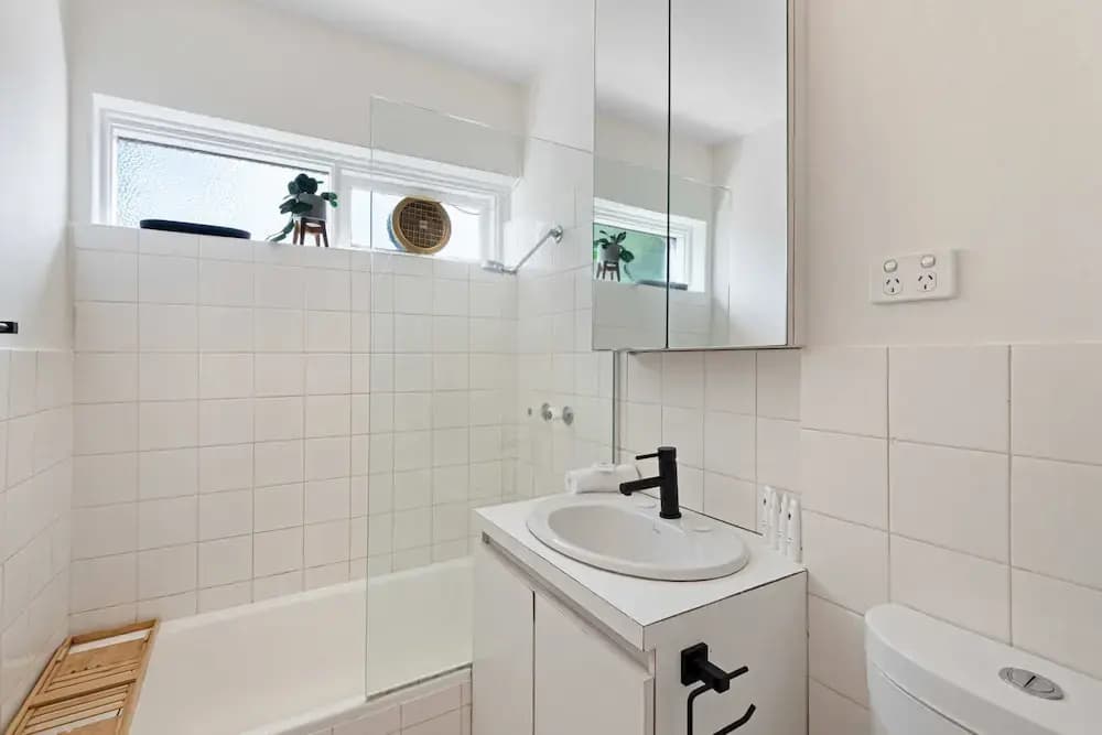 Contemporary 1-bed Unit Near Chapel St - photo 7