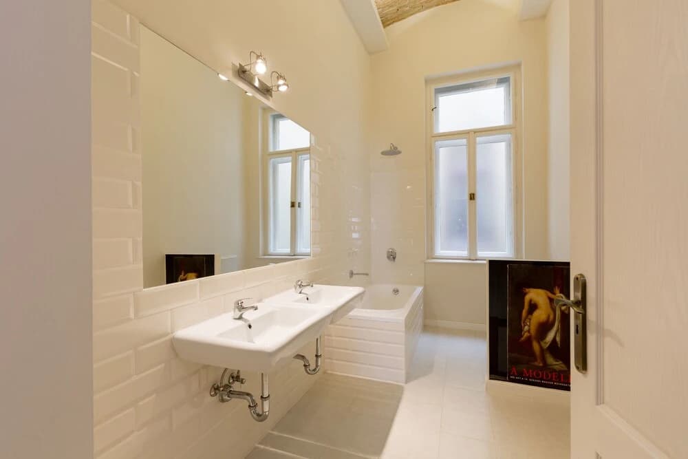 Luxurious 2 bedrooms apartment downtown - photo 7