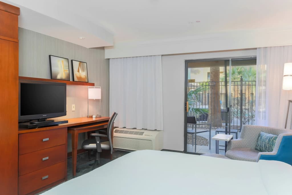 Courtyard By Marriott Las Vegas Stadium Area - photo 4