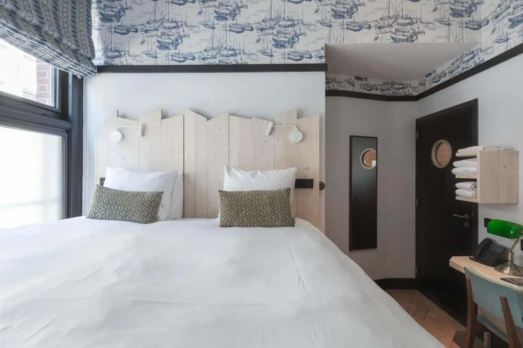 The Hendrick's Hotel - photo 41