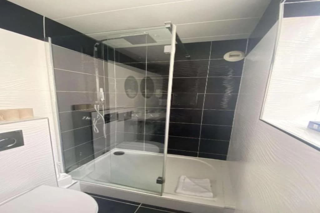 Ibis Styles Paris Batignolles - photo 8