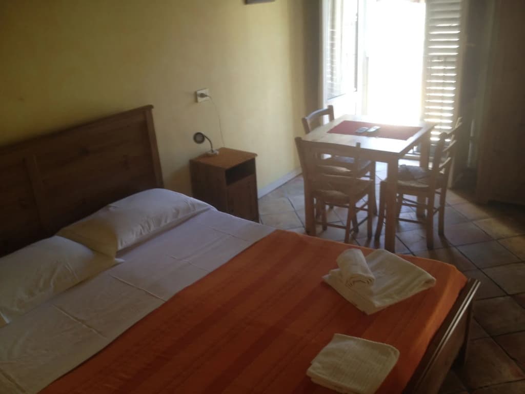 A Campo Dei Fiori B&B - photo 2