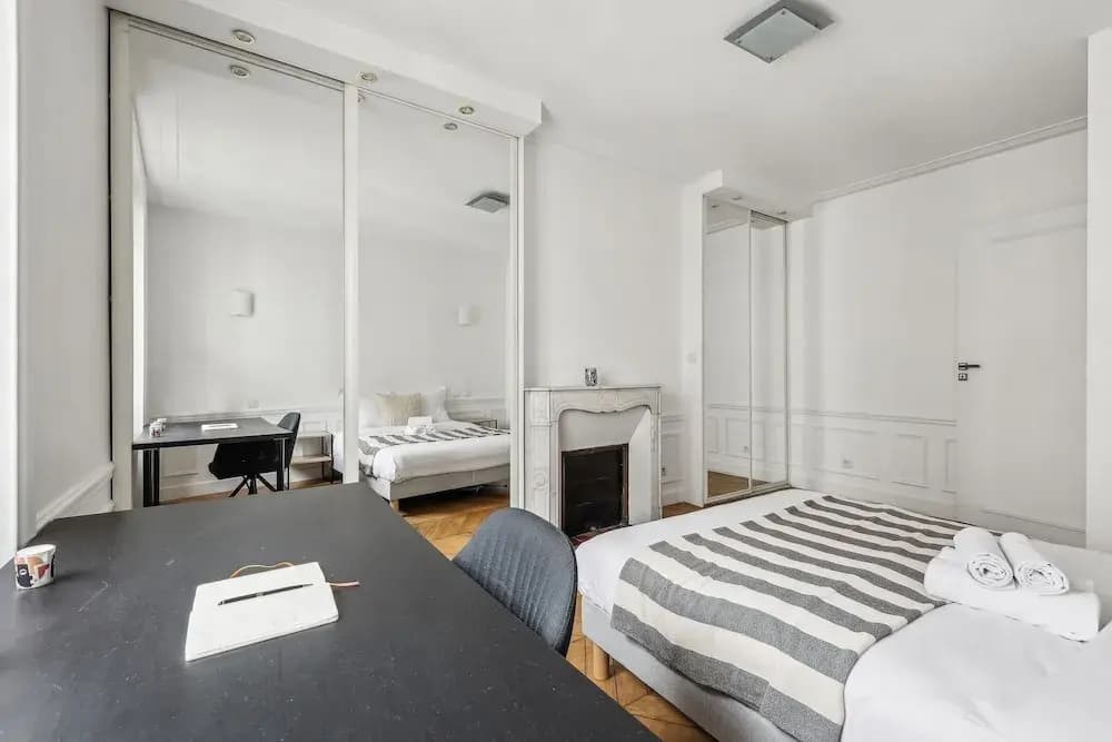 Stylish 3BR Near Tuileries Gardens - photo 5