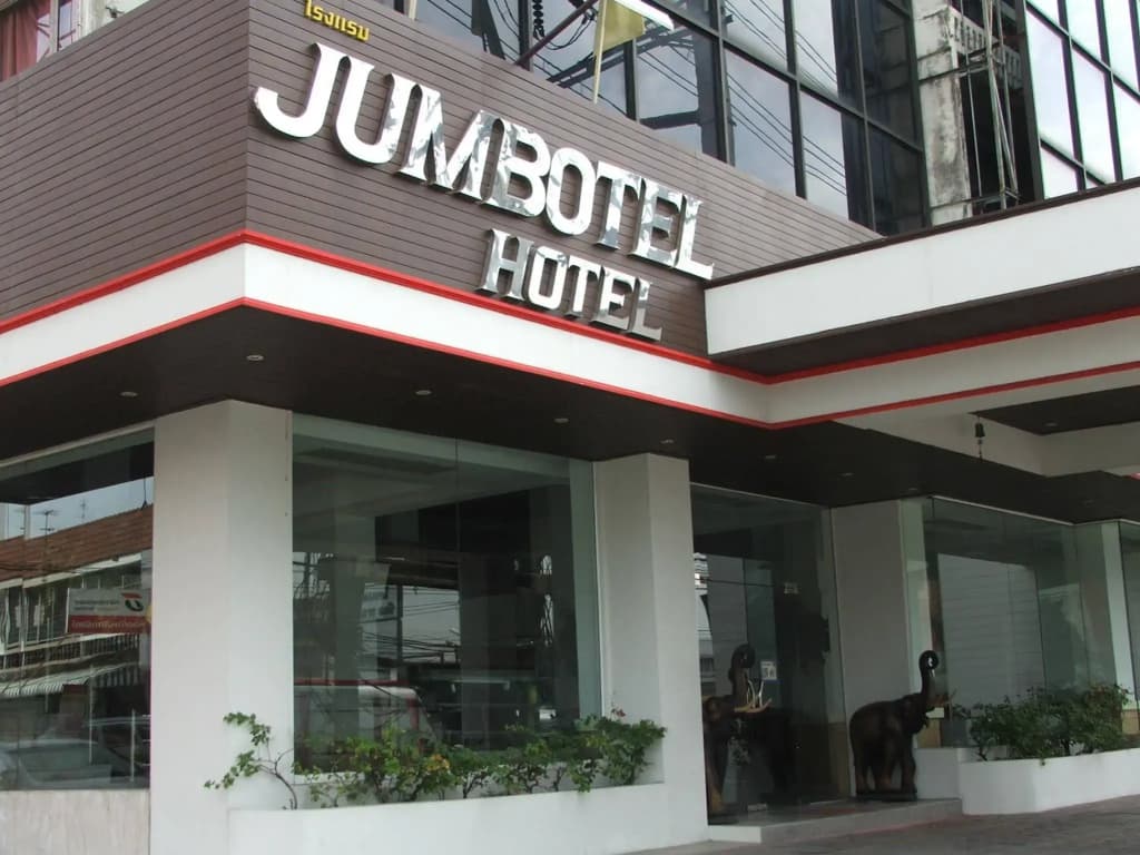 Jumbotel Hotel - photo 1