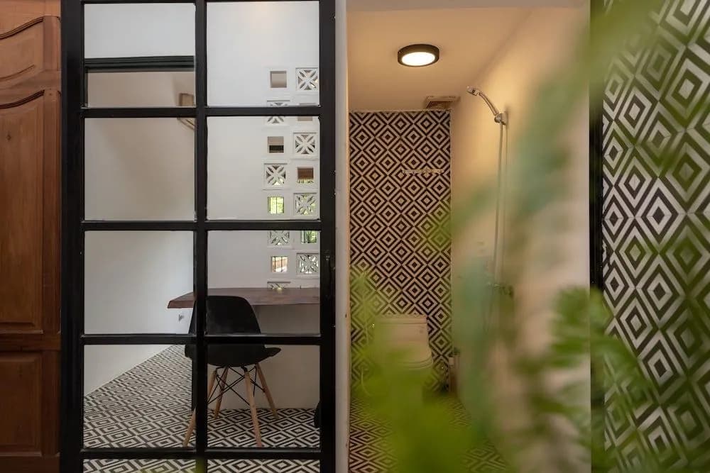 Hover House - photo 9