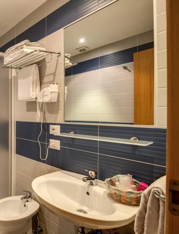 Hotel San Remo - photo 35