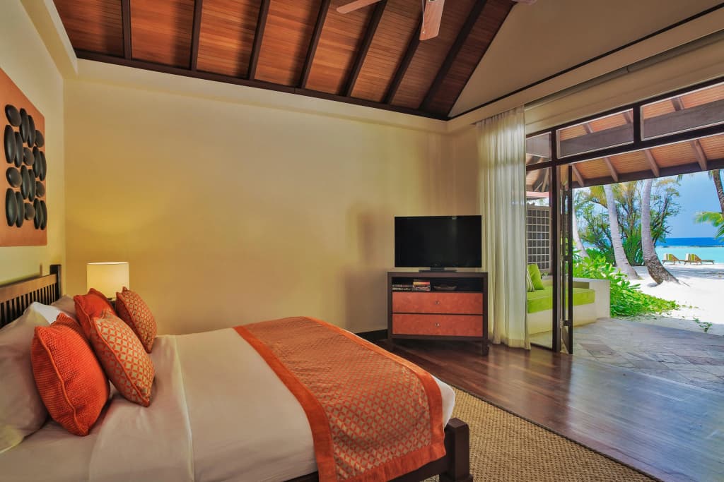 Niva Kurumba Maldives Resort - photo 2
