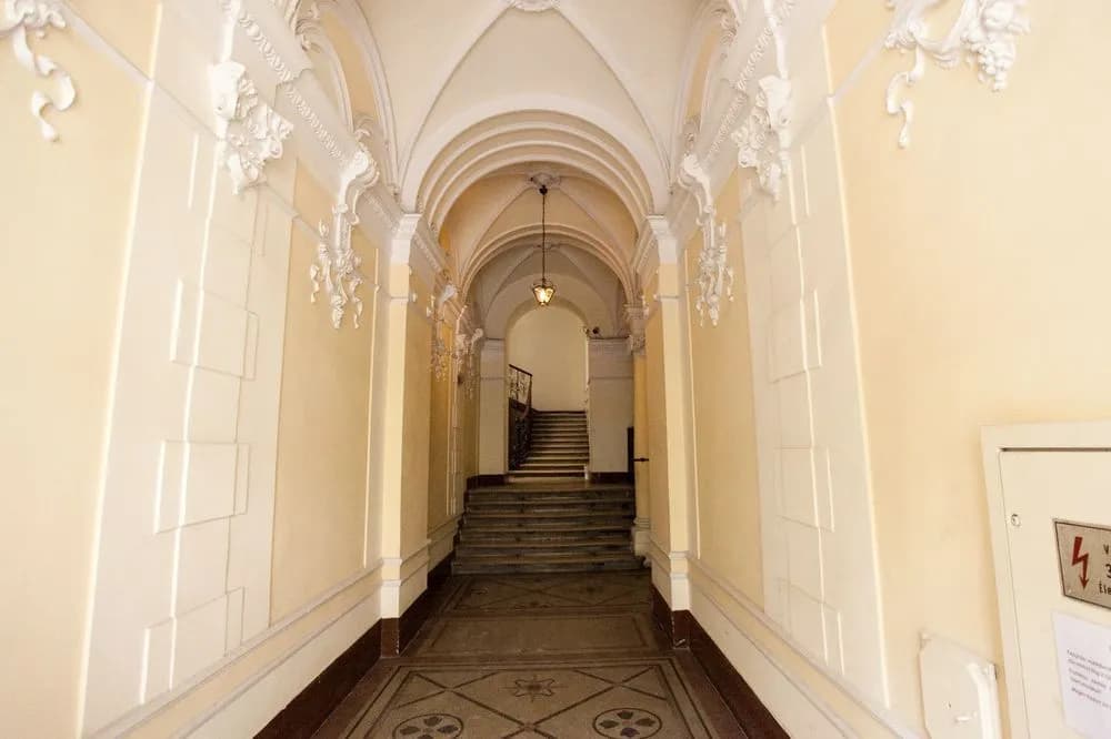 Kiraly Apartment - photo 11
