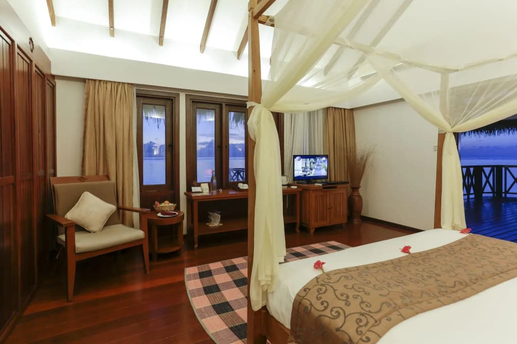 Medhufushi Island Resort - photo 32