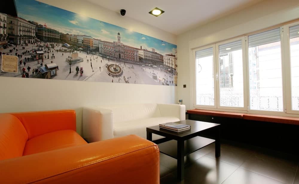 JC Rooms Puerta del Sol - photo 15