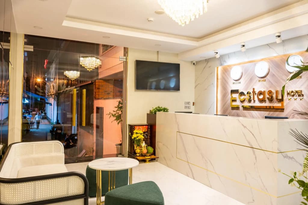 Ecstasy Hotel - main photo