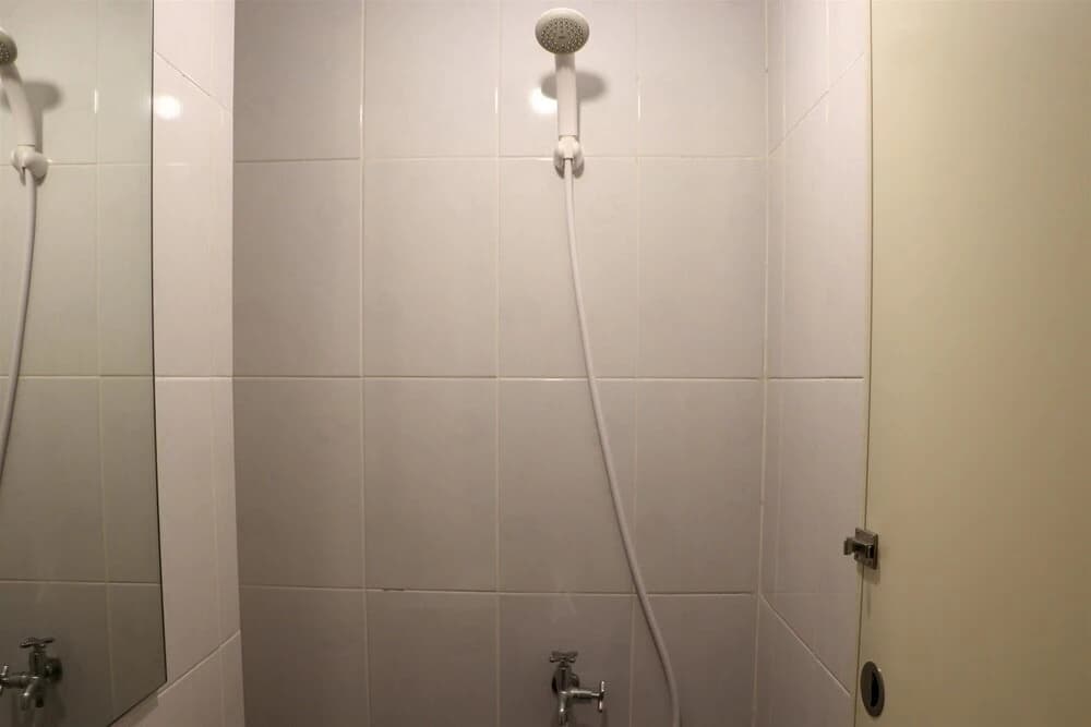 Comfy And Simply Studio Tokyo Riverside Pik 2 Apartment - photo 7