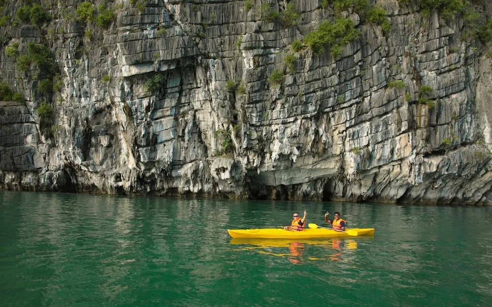 Halong Sapphire Cruise - photo 11