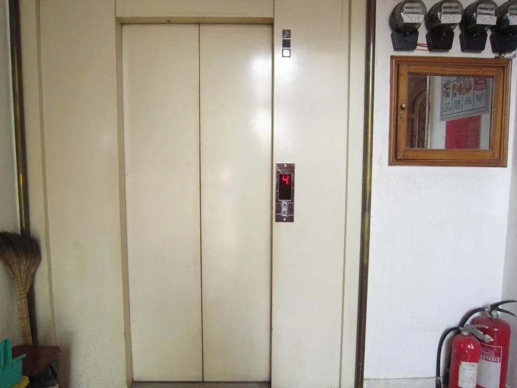 Twin Hotel And Serviced Apartment - photo 8