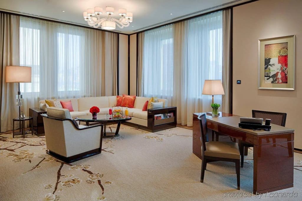 The Peninsula Hong Kong Hotel - photo 5