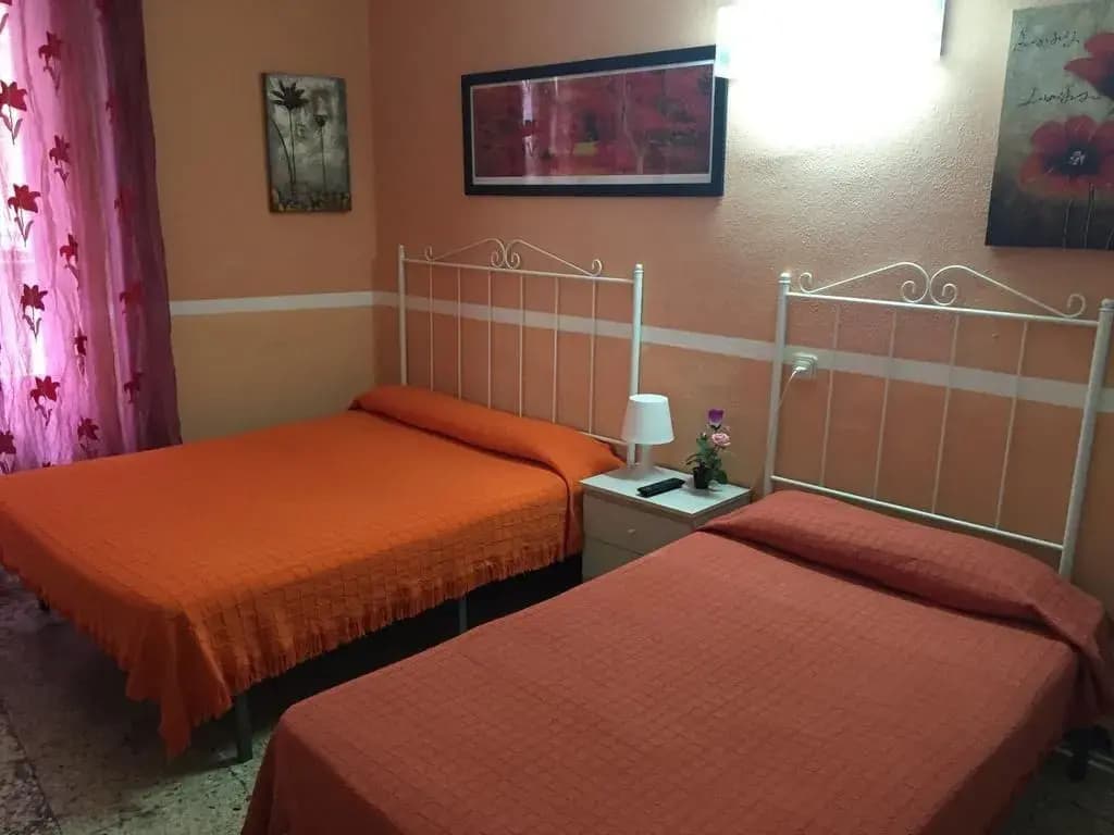 Hostal Díaz - photo 10