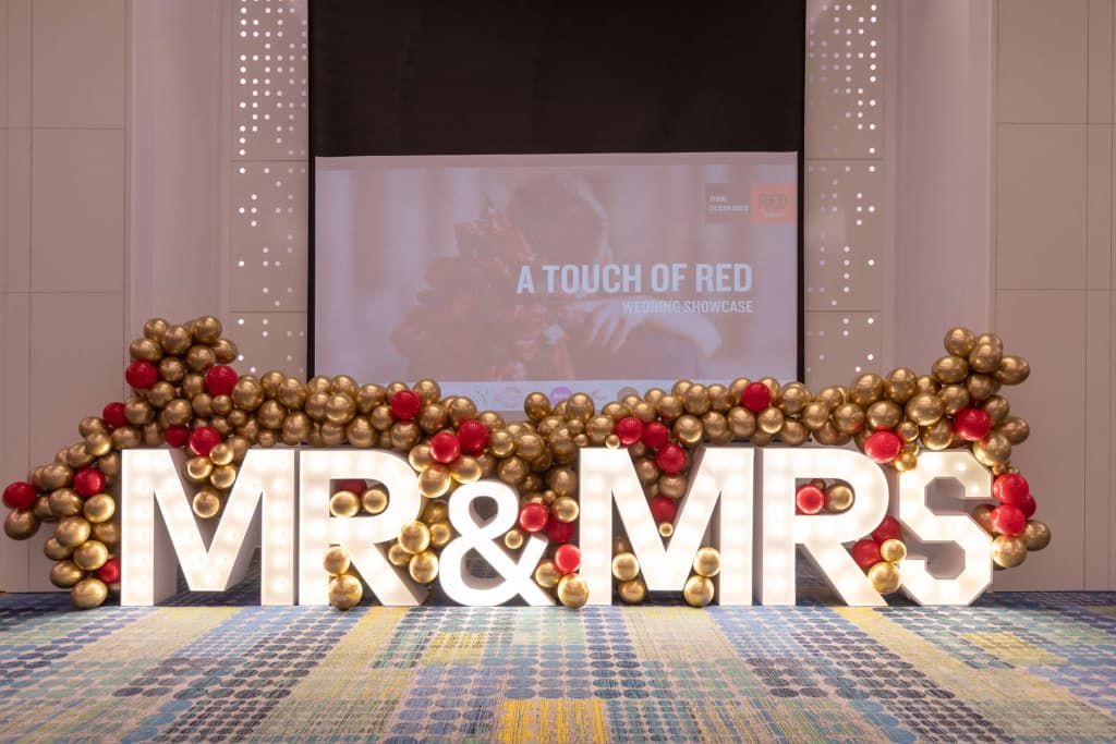 Radisson Red Dubai Silicon Oasis - photo 13