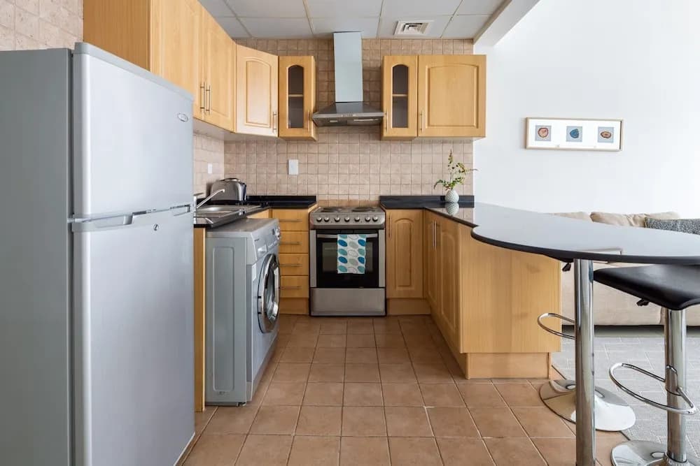 Light and Modern Studio in Jlt! Sleeps 3! - photo 10