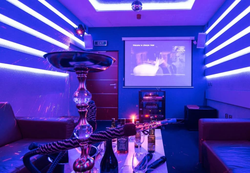 Lifestyle Hotel - photo 2