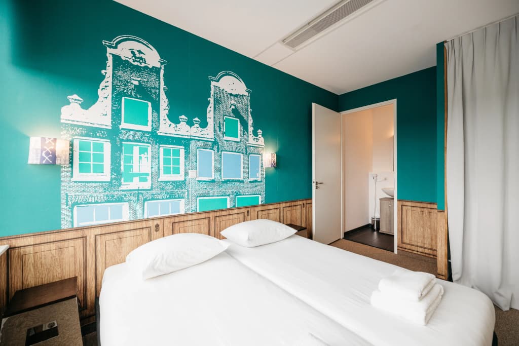 Amsterdam ID Aparthotel - photo 4