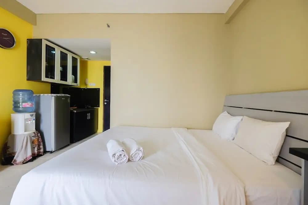 Modern and Comfy Studio Tamansari Sudirman Apartment - main photo