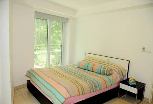 Kata Hill Seaview Apartment - photo 2