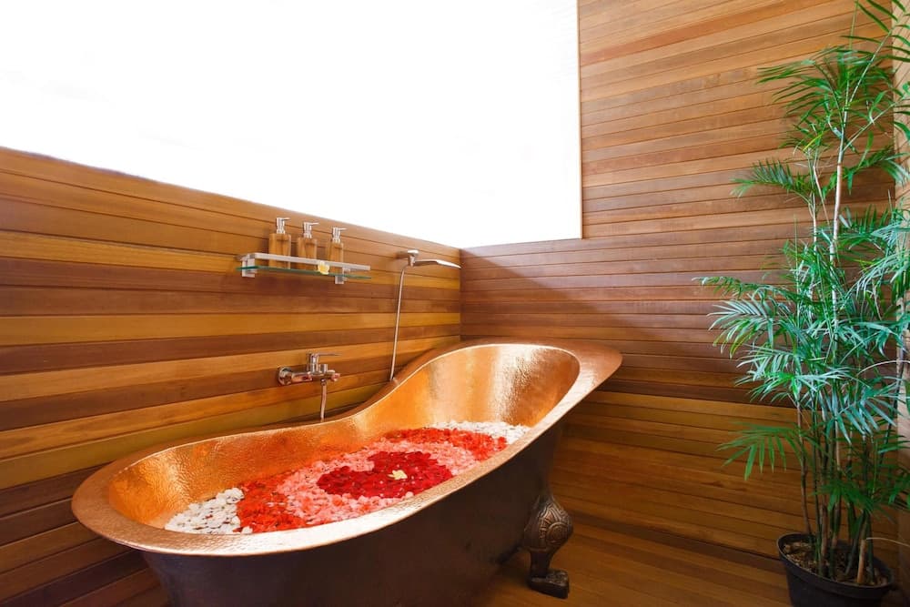 Ubud Raya Villa - photo 10