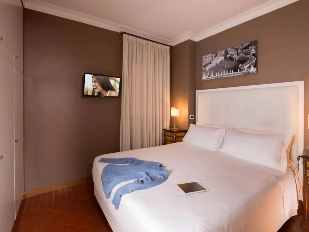 Astrid Roma Suites - photo 2