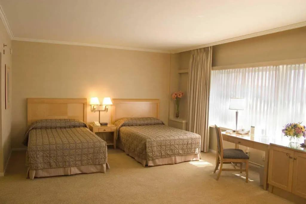 Wilshire Grand - photo 13